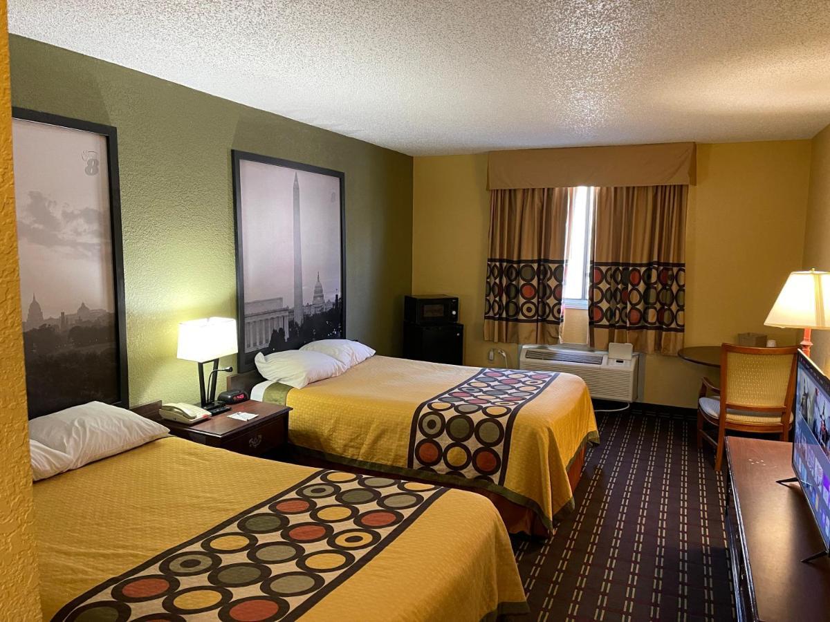 Super 8 By Wyndham Hancock Md Extérieur photo