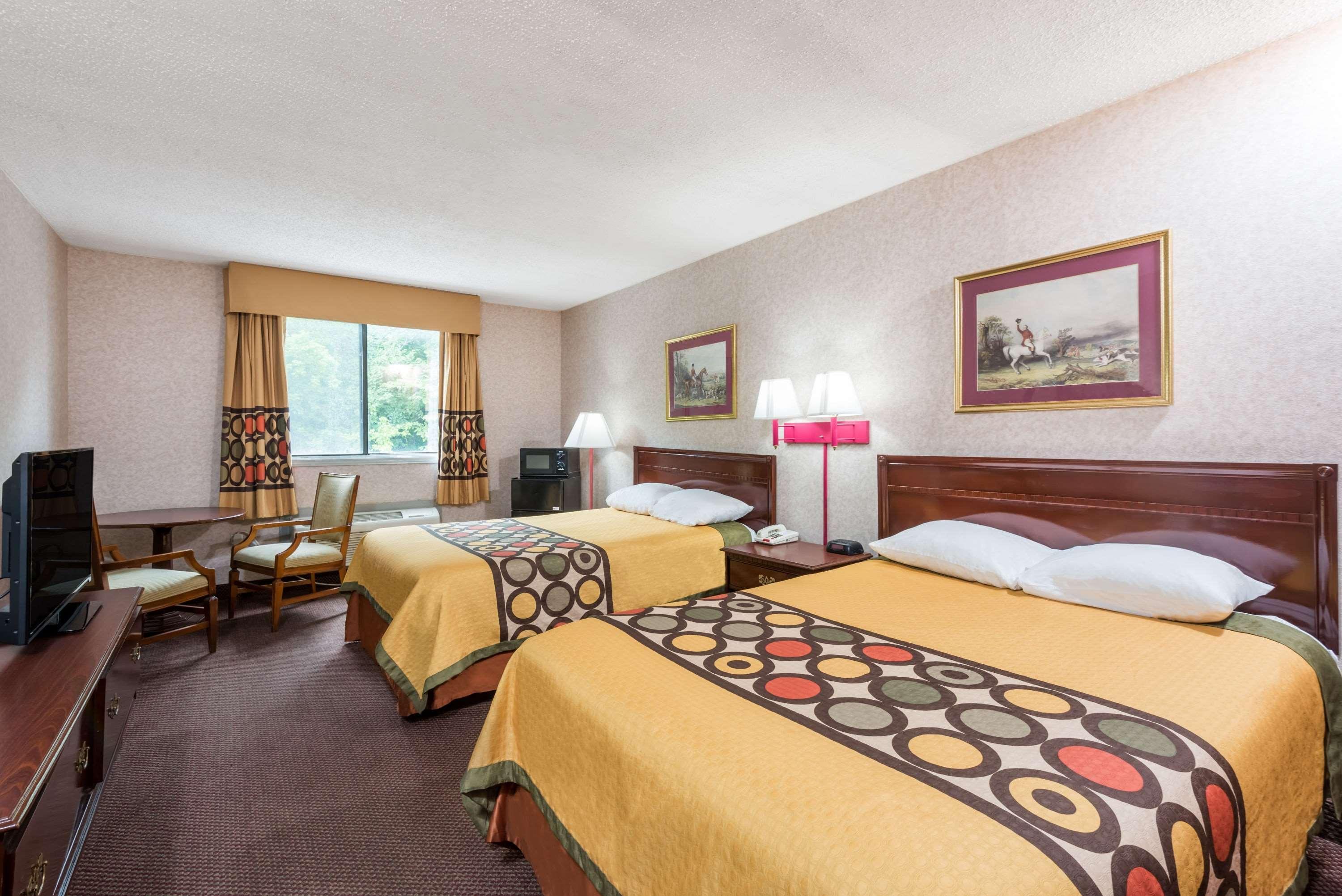 Super 8 By Wyndham Hancock Md Extérieur photo